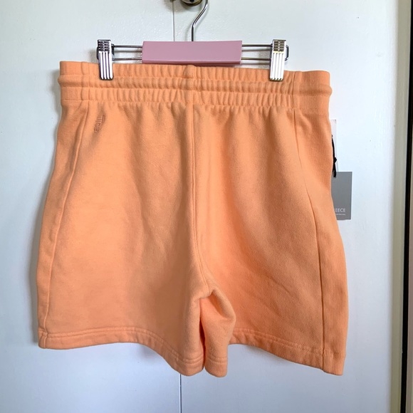 Aritzia Cozy Boyfriend Shorts in the colour apricot - Picture 2 of 9